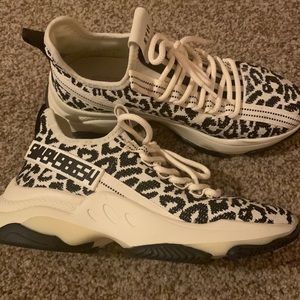 Steve Madden Fashion Sneakers Women Maxima Leopard 7.5